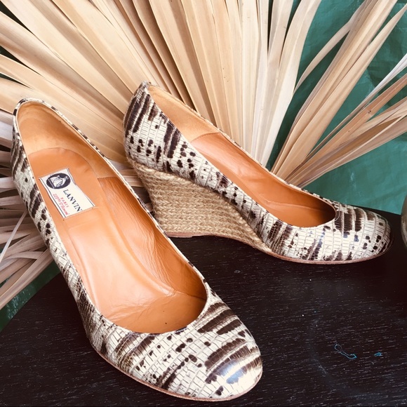 Lanvin Shoes - Lanvin leather lizard wedges size 8